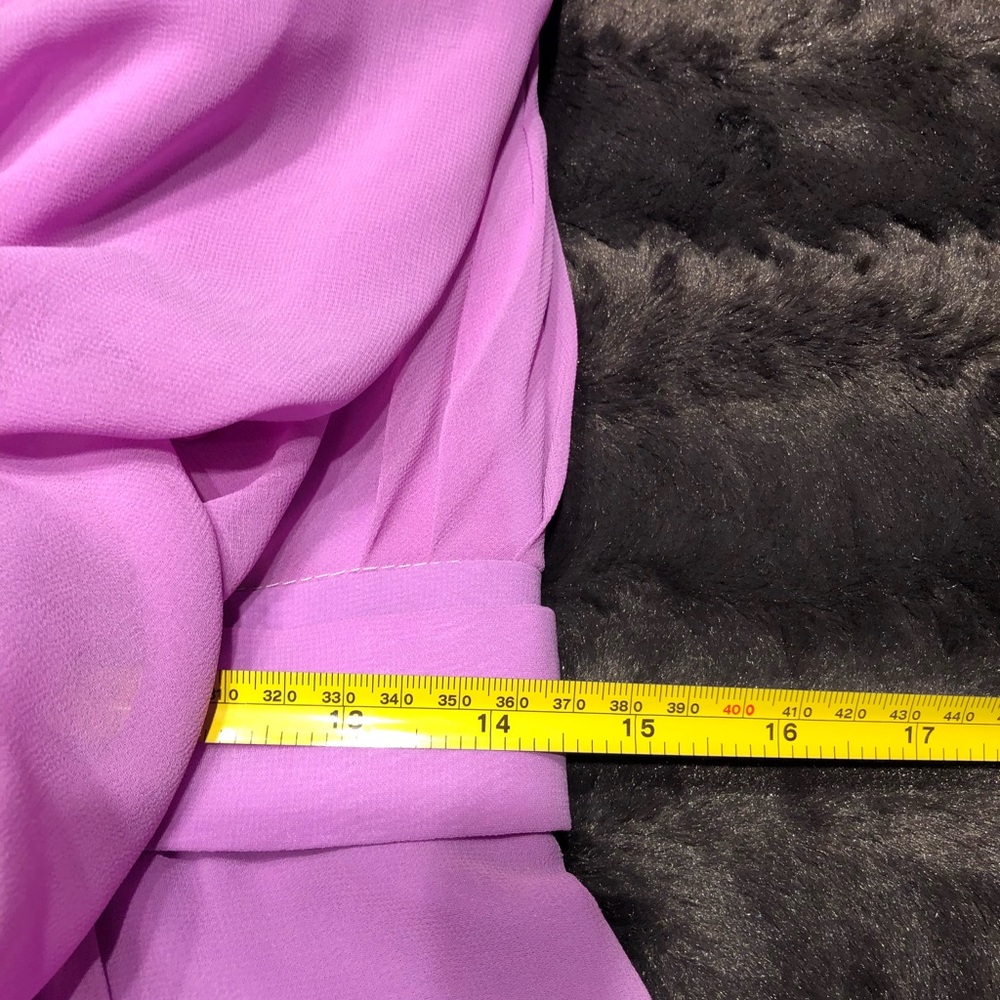 Unsized Prom Dress - Picture 4 of 5